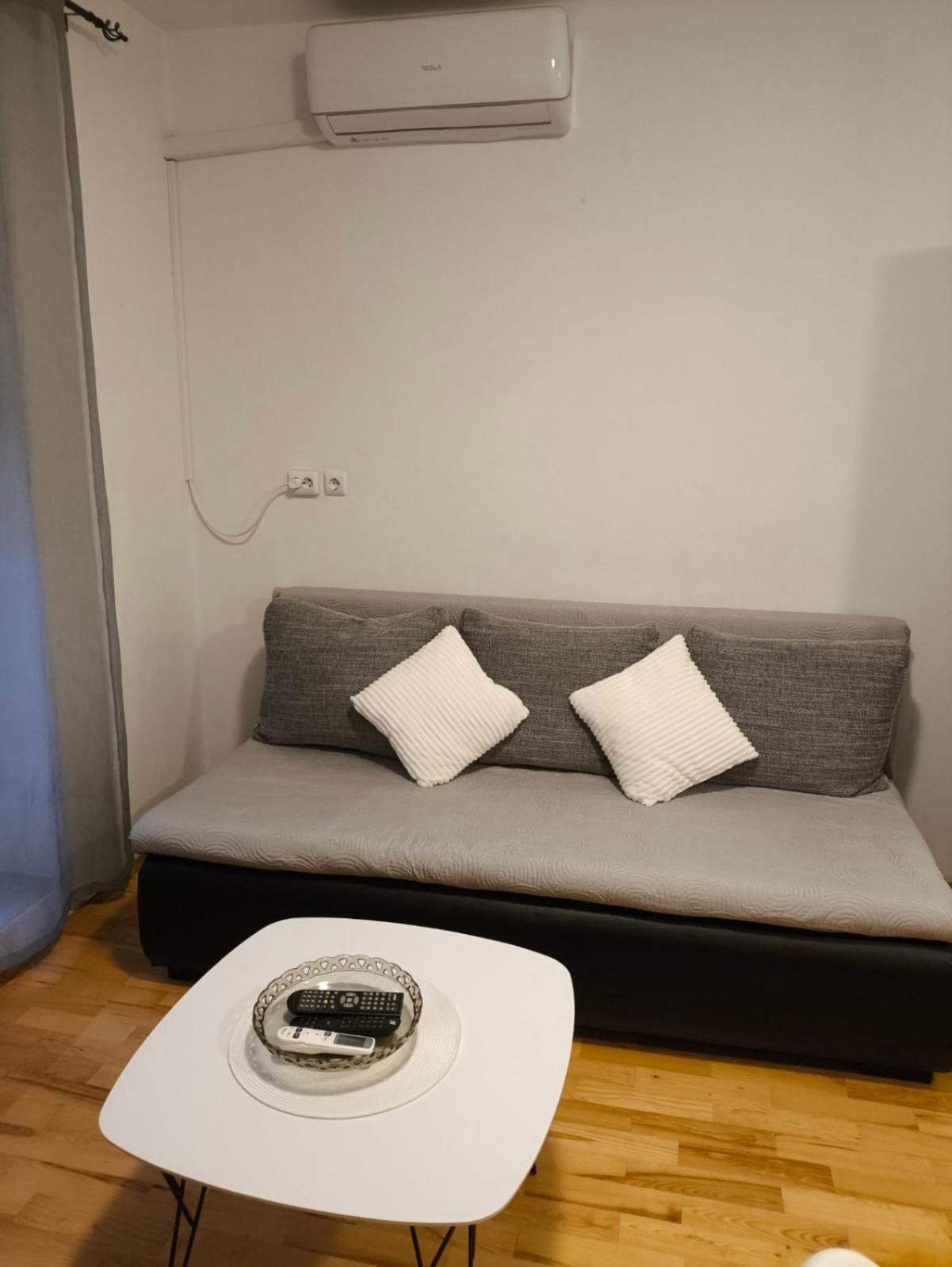 Aurora Apartman ザダル エクステリア 写真
